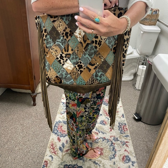 Keep it Gypsy leather shoulder bag - Picture 2 of 2